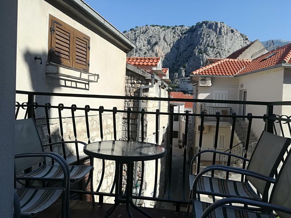 Apartman Brzovic أوميس المظهر الخارجي الصورة